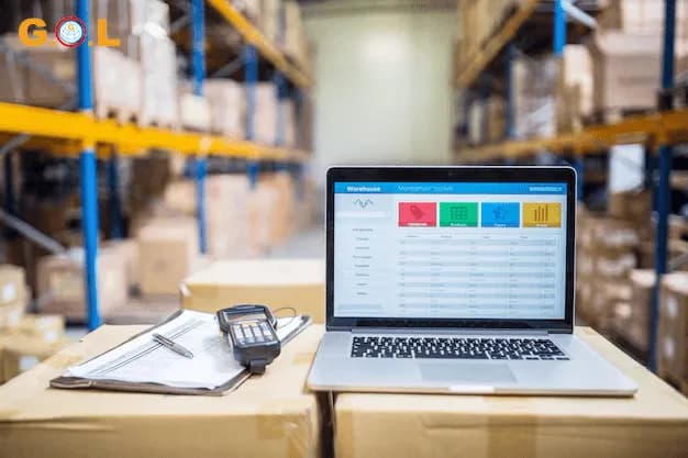 computer-management-in-warehouse